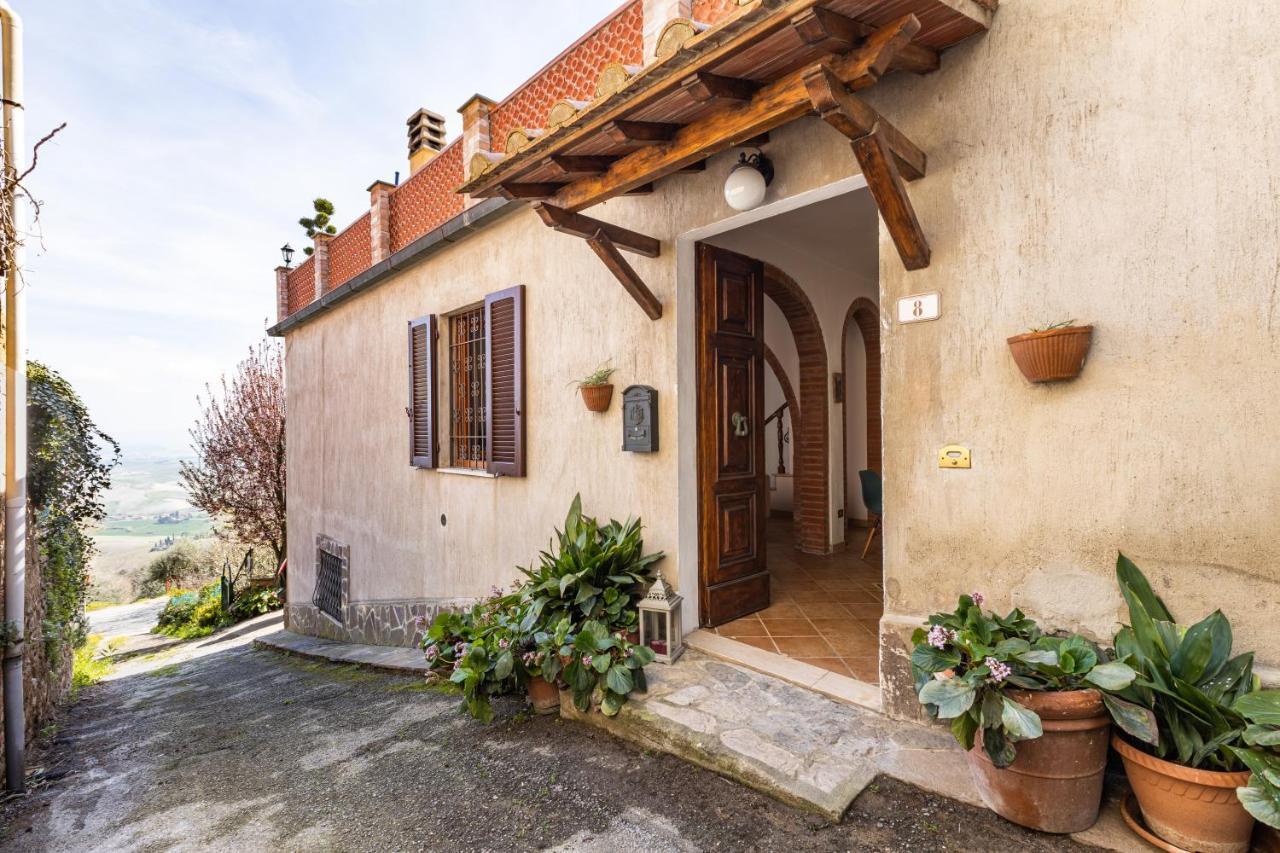 Agri Apartment La Terrazza La Ripadoro Chianni Exterior photo